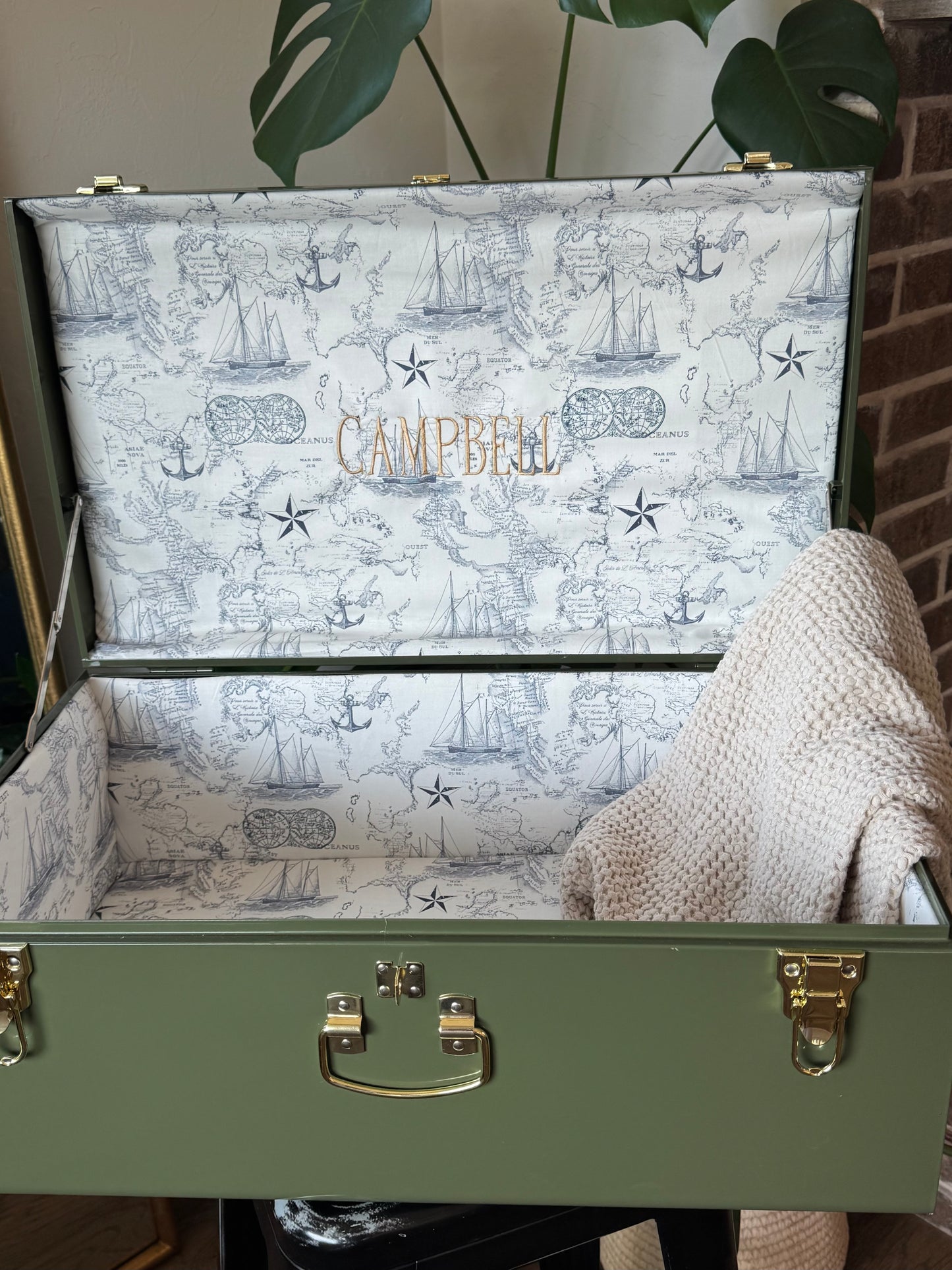 Keepsake Trunk